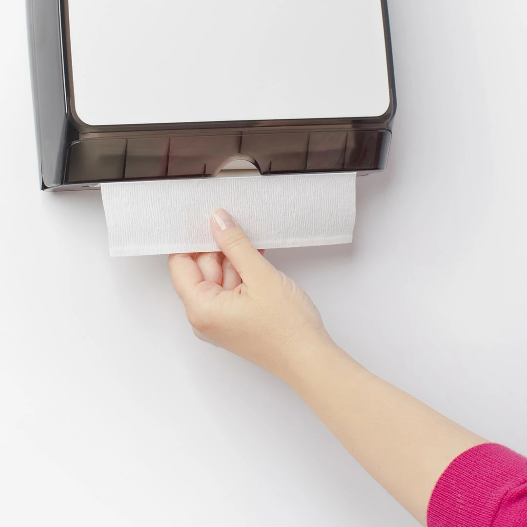 Scott SCOTTFOLD Recycled Multifold Paper Towels, 1-ply, 175 Sheets/Pack, 25 Packs/Carton (01960) - Image 5