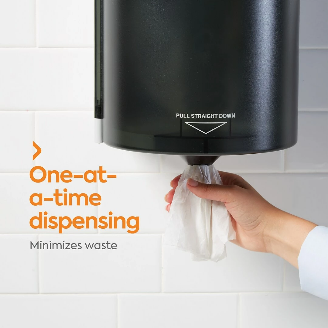 Coastwide Professional™ Centerpull Paper Towel, 2-Ply, White, 660 Sheets/Roll, 6 Rolls/Carton (CW26115) - Image 3