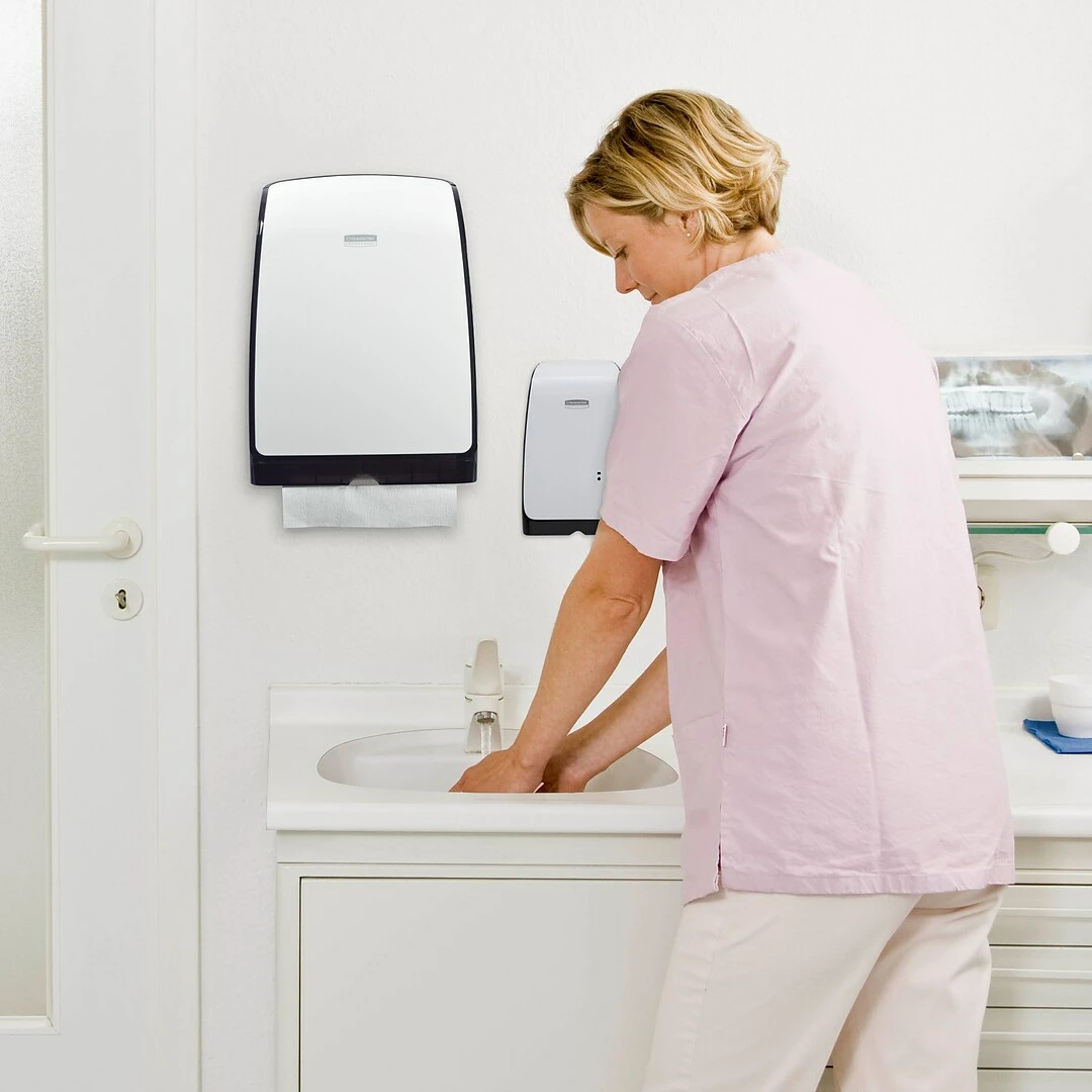 Scott Control Plus+ Slimfold Recycled Multifold Paper Towels, 1-ply, 90 Sheets/Pack, 24 Packs/Carton (04442) - Image 5